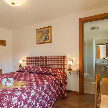 Отель Punta Zerbion 3*