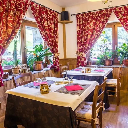 Hotel Punta Zerbion Champoluc