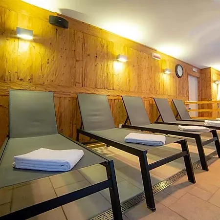 Hotel Punta Zerbion