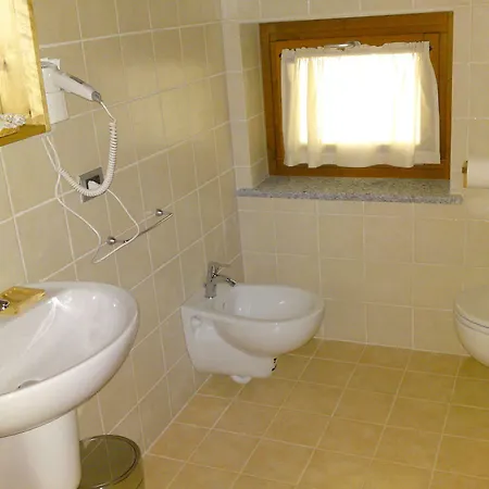 Hotell Punta Zerbion 3*